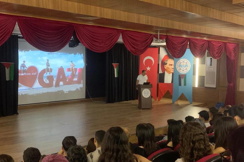 GAZZE'DE YAŞANAN İNSAN HAKLARI İHLALLERİ KONULU SUNUM